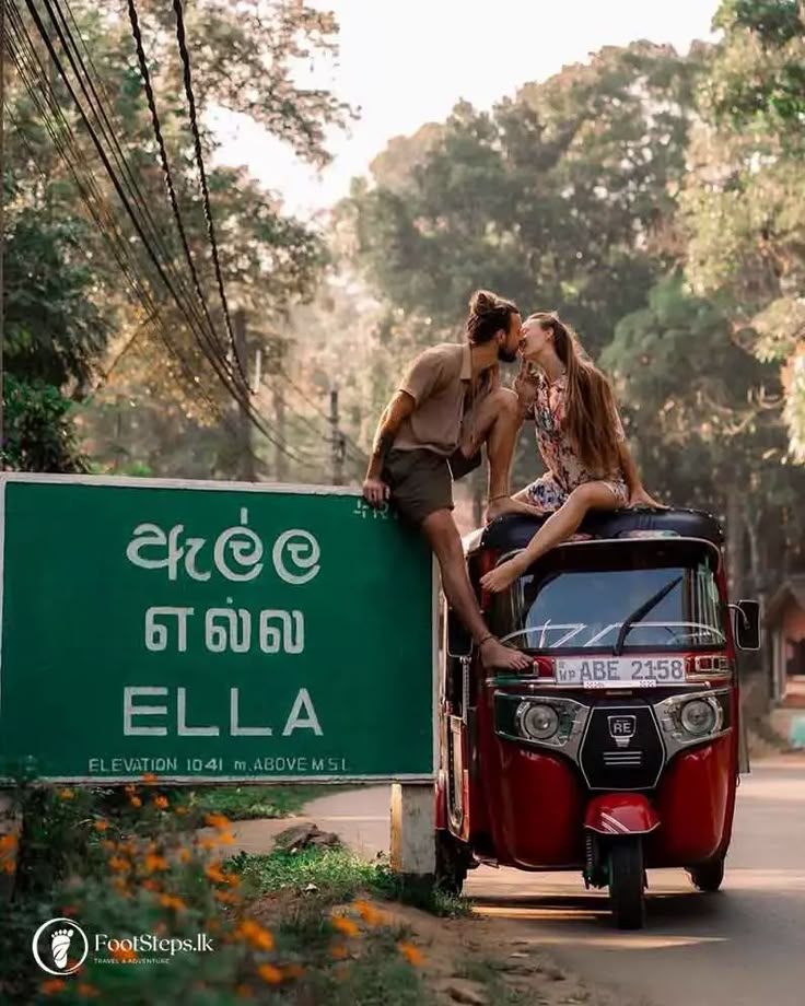 Travellers on the road into Ella